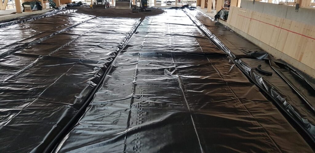 Küttigkofen Be- und Entwässerungsleitungen auf Spezialfolie