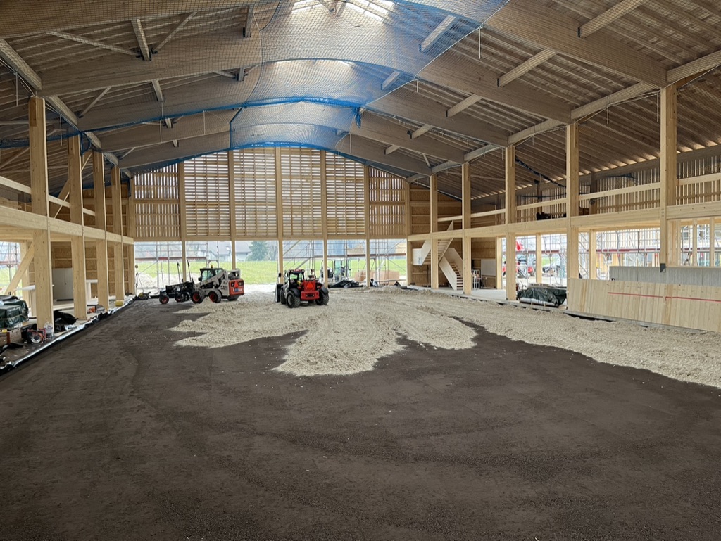 Küttigkofen Einbau Tretschicht auf Lava