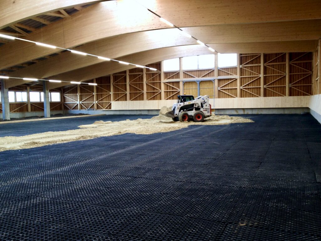 Eich Einbau Tretschicht arbeit