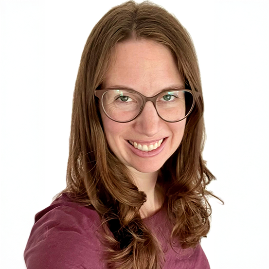 Petra Deiss Office Managerin